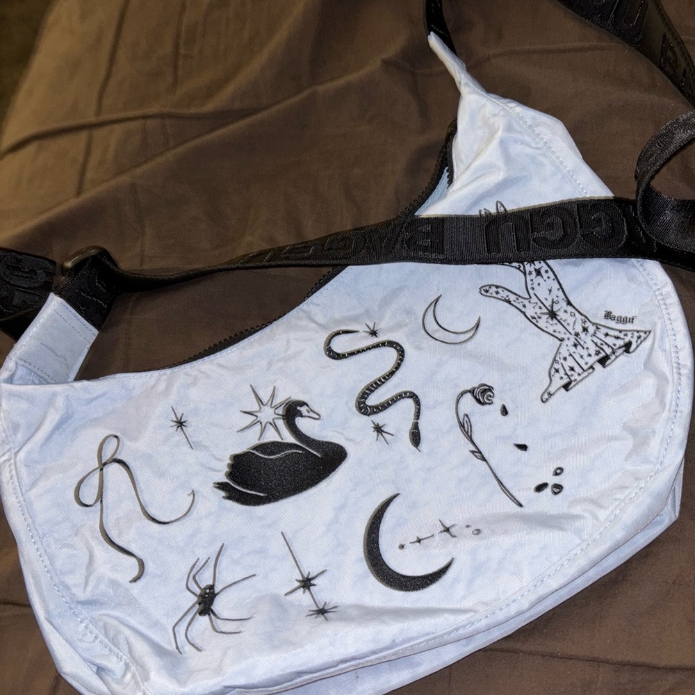 Baggu medium crescent bag